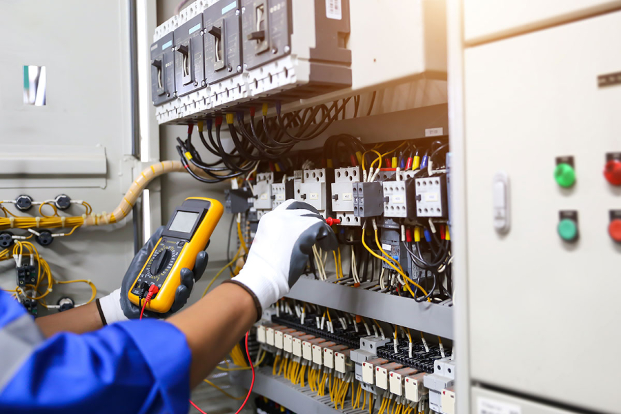 Reparatur und Wartung durch Elektro Rohner